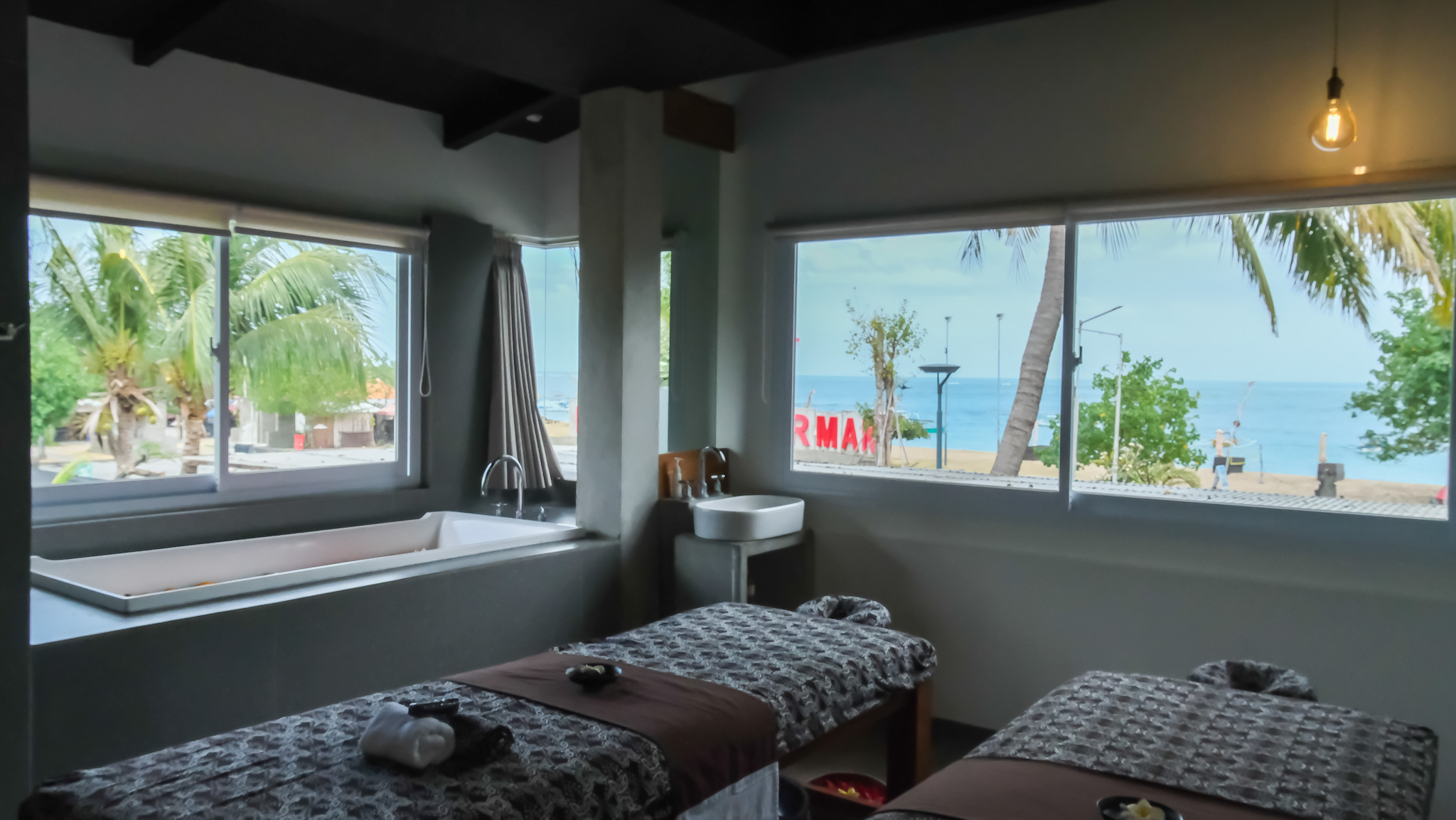 couple-suite-room-theta-spa